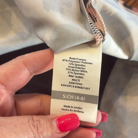 Women’s performance activewear tank dress - shorts in 1 leopard animal print S - Picture 10 of 12